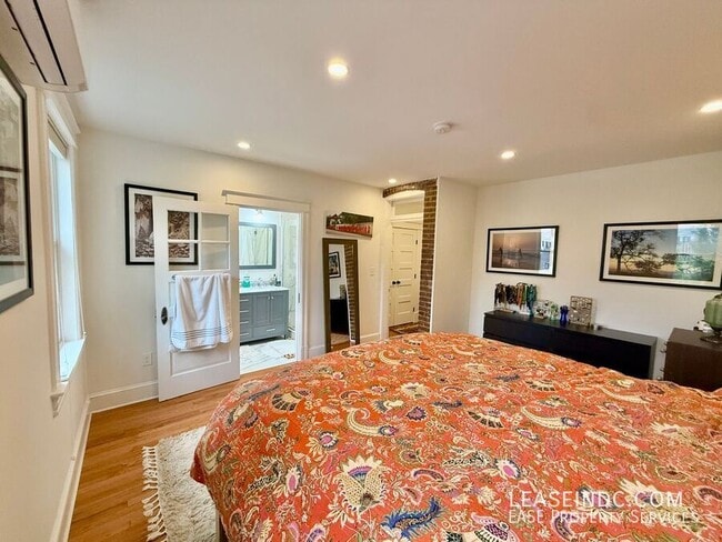 Building Photo - 4119 3rd St NW