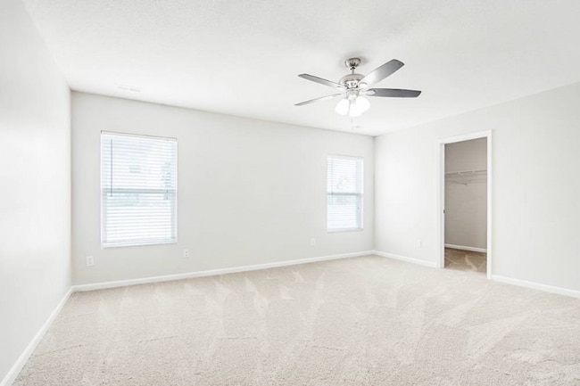 Building Photo - 516 Pebblestone Dr