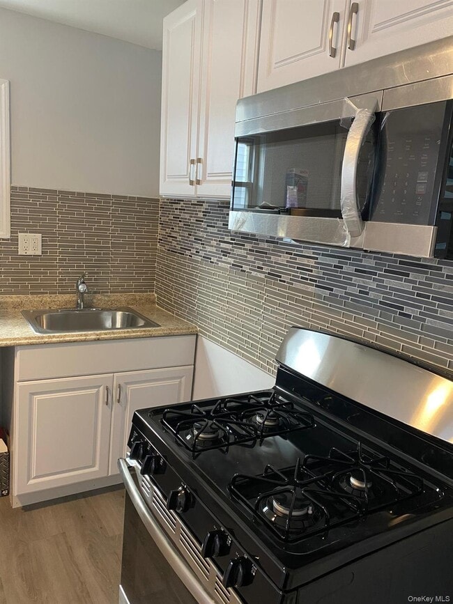 Building Photo - 149-65-149257 257th St