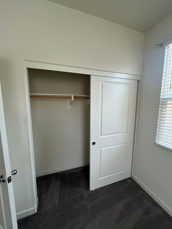 Building Photo - 4102 Calle Arbol