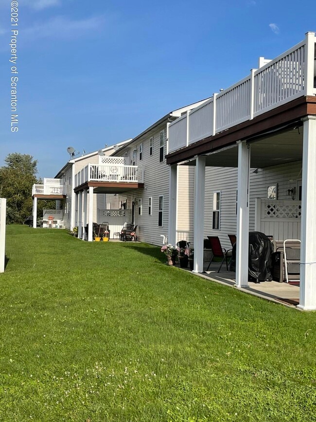 Building Photo - 606 Marion Ln