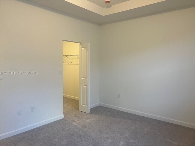 Building Photo - 106 NW 11th Ct