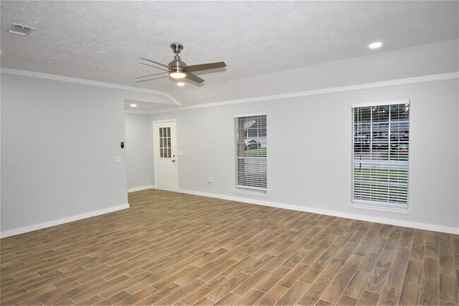 Building Photo - 18058 Brooknoll Dr