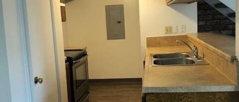 Building Photo - 2574 Rudder Ave