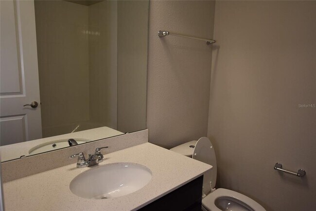 Building Photo - 7067 Carrickbend Ln