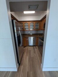 Building Photo - 1300 SW 122nd Ave