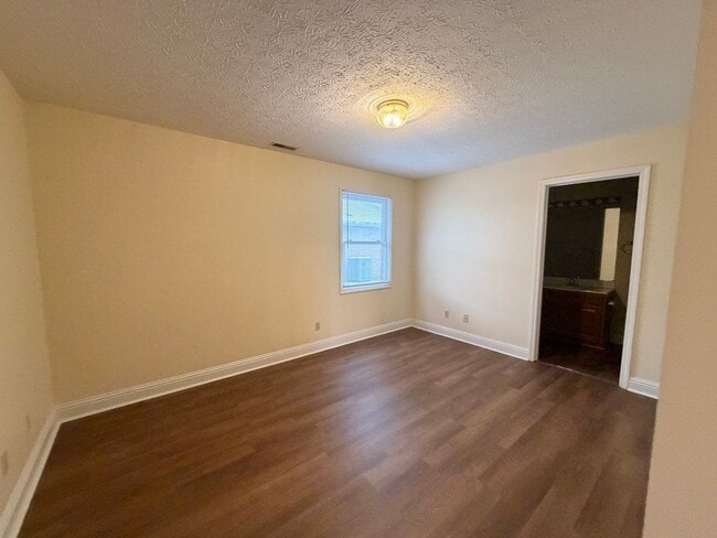 Building Photo - 3401 Legacy Run