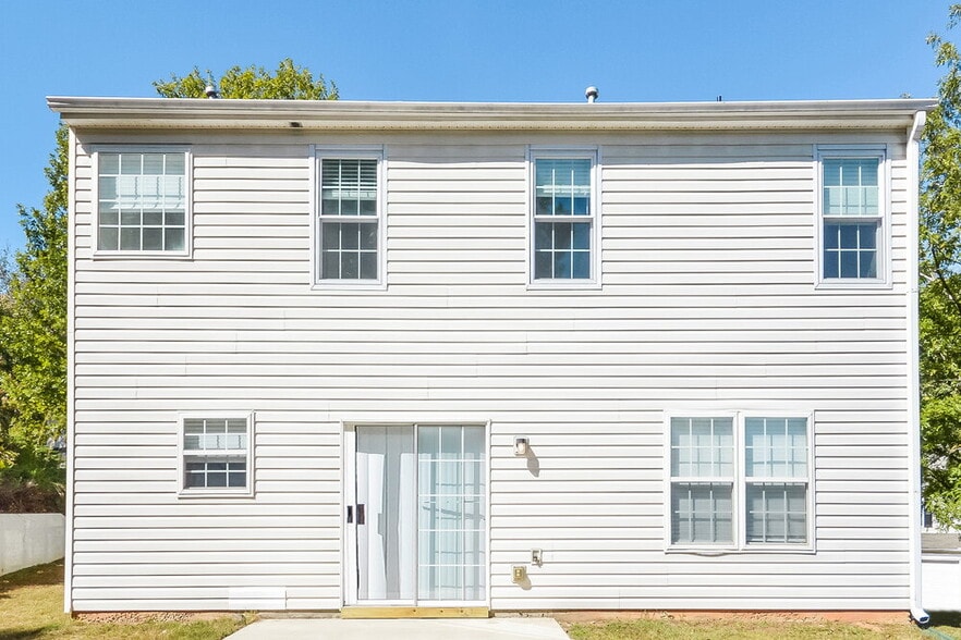 Building Photo - 577 Arbor Ridge Dr