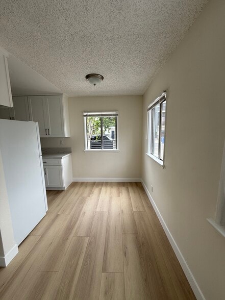 Building Photo - 5654 Case Ave