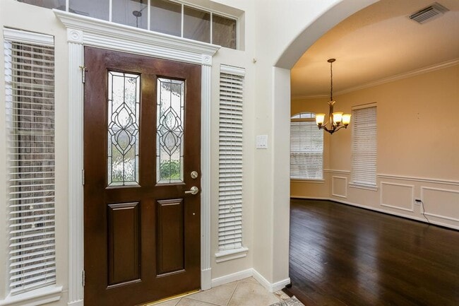 Building Photo - 2611 Oxhill Ct