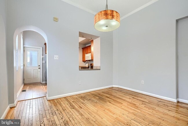 Building Photo - 1650 S Charles St