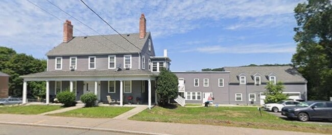 Building Photo - 139A Commercial St