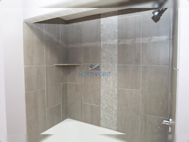Building Photo - 2BR/1.5BA | Newly Renovated House Duplex | Private Backyard |  In International Peace Garden!