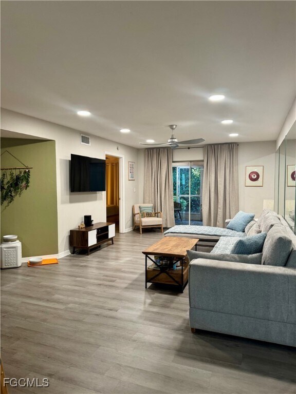 Building Photo - 28260 Pine Haven Way