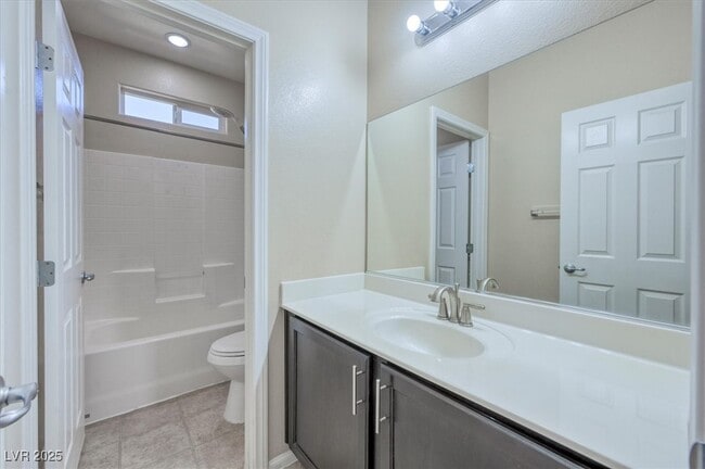 Building Photo - 7558 Crooked Branch St