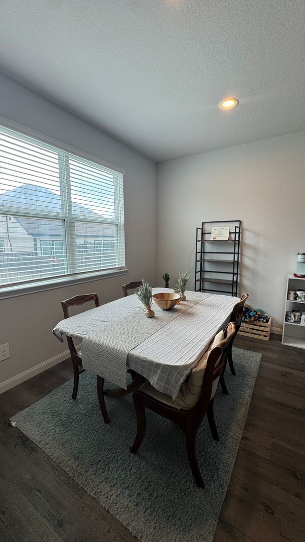 Building Photo - Entertainer’s Kitchen + Oversized Primary Suite | 4 Bed House in Bryan