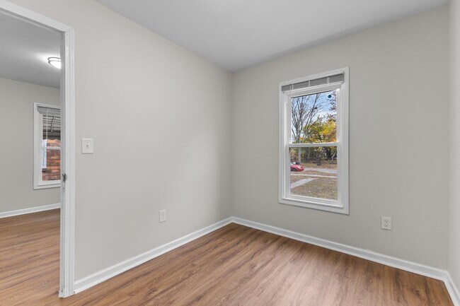 Building Photo - 19973 Lumpkin St