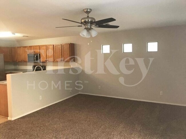 Building Photo - 8334 W Hughes Dr