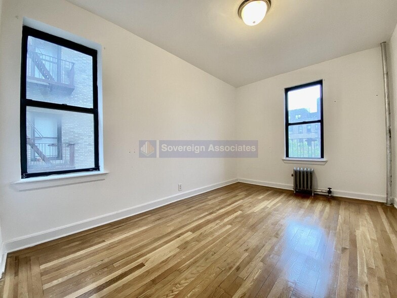 Building Photo - 590 Fort Washington Ave