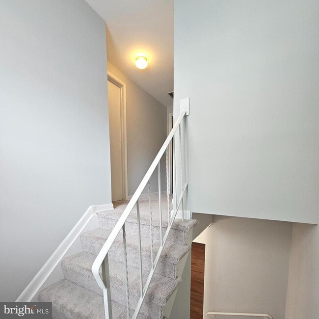 Building Photo - 9657 Lindenbrook St