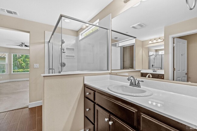 Building Photo - 524 Diamond Hills Dr