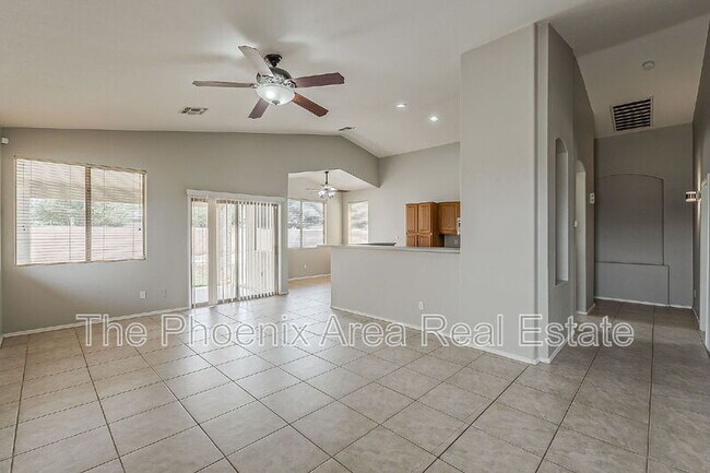 Building Photo - 4121 S Splendor Ct