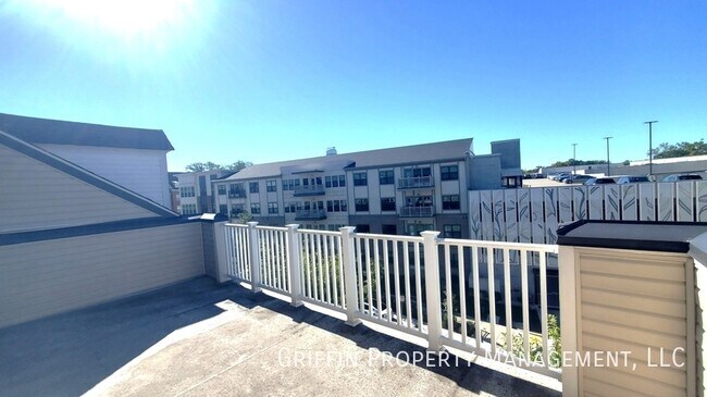 Building Photo - 2519 Auden Dr