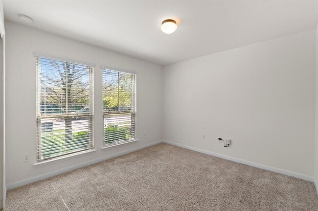 Building Photo - 2317 Billy Pat Rd