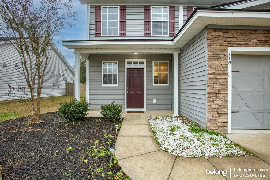 Building Photo - 113 Roadster Row