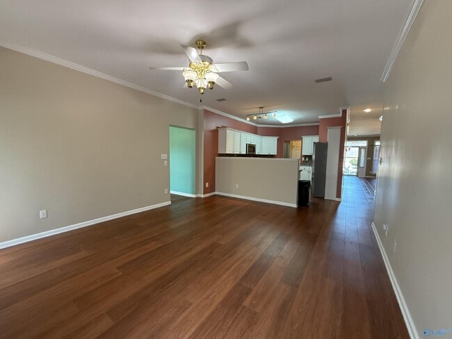Building Photo - 134 Canterbury Dr