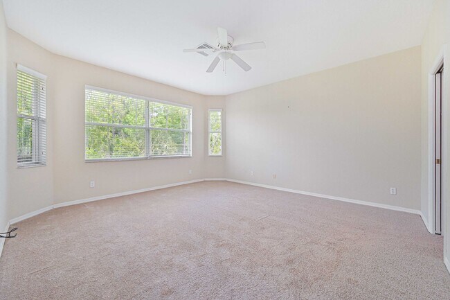 Building Photo - ** NOW AVAILABLE ** Villa in Bella Terra  - 2bed/2 bath plus den