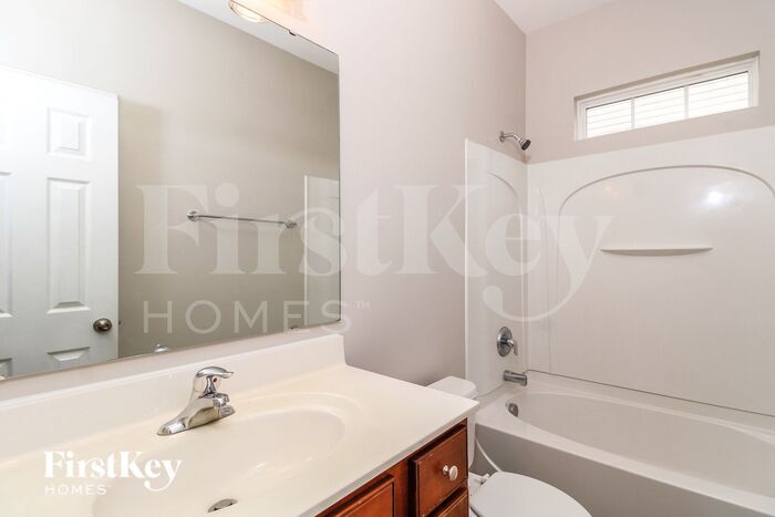 Building Photo - 6003 Brookstone Ridge Dr