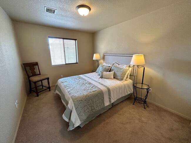 Building Photo - 12620 S Driftwood Dr