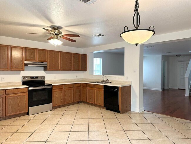 Building Photo - 13718 Merseyside Dr