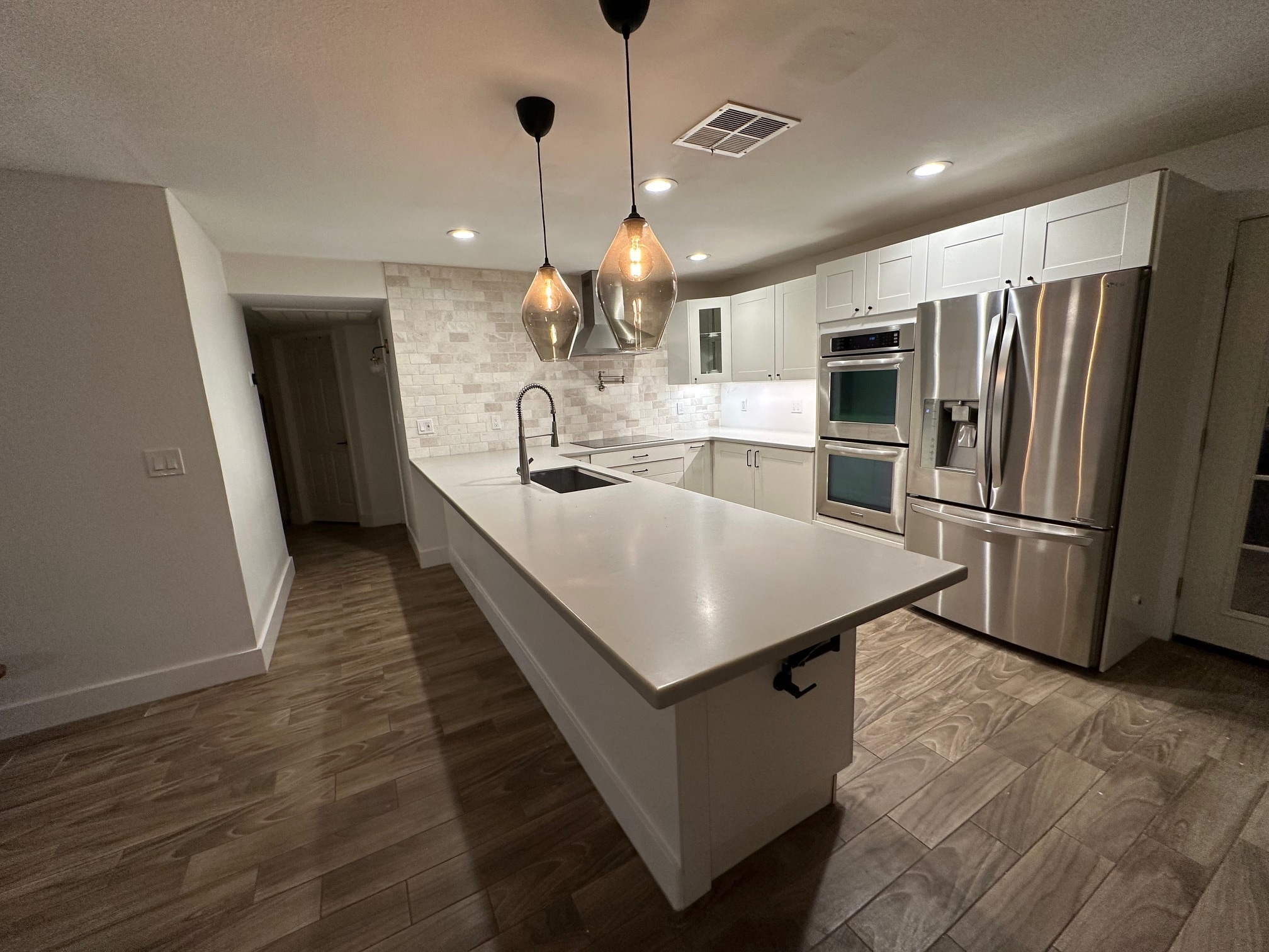 Kitchen - 7970 W Elm St