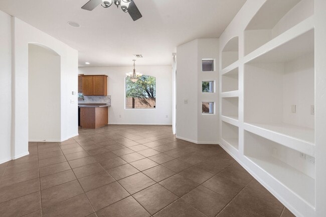 Building Photo - Beautiful 4 Bedroom 3 Bath Home in Vail