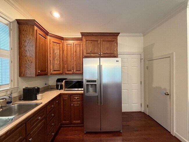 Building Photo - Carolina Lakes Gated Community!!