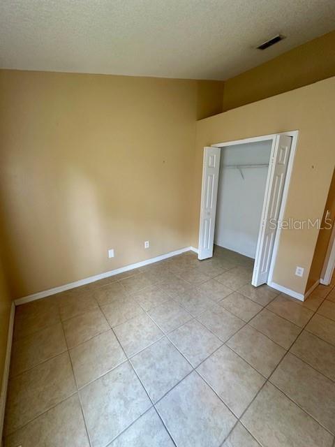 Building Photo - 5118 Hook Hollow Cir