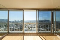 Building Photo - 2200 Sacramento St