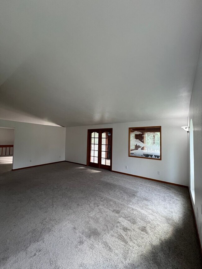 Building Photo - Mead Home Coming Soon!