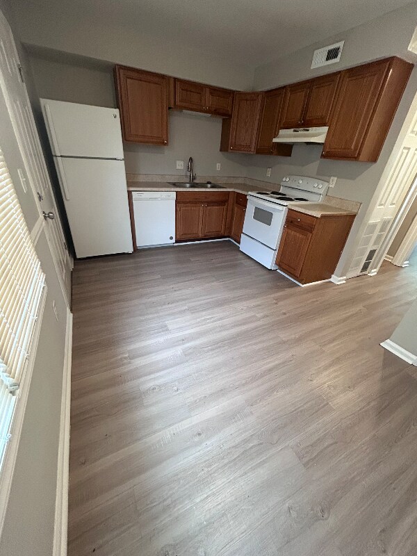 Building Photo - 7669 Hunters Ridge Ln