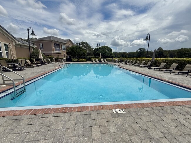 Building Photo - 14226 Fredricksburg Dr