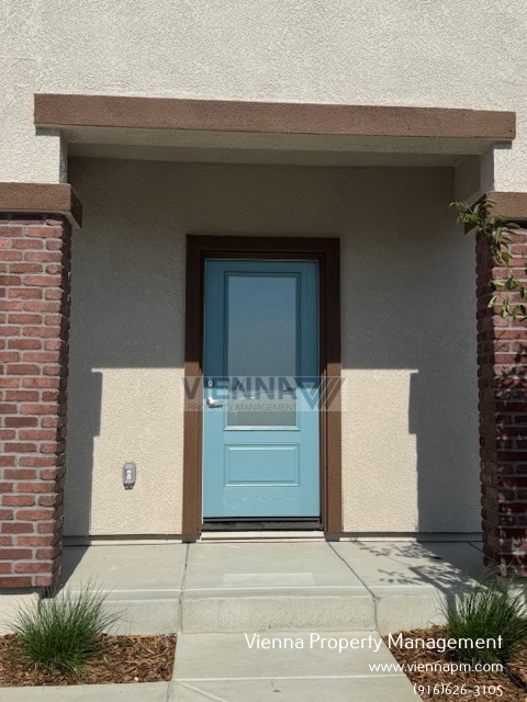 Building Photo - 2327 Comstock Ln
