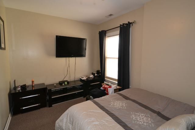 Building Photo - 5206 N Sawyer Ave