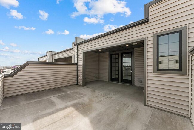 Building Photo - 43433 Wilcox Terrace