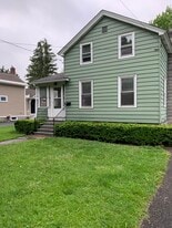 Exterior Photo - 47 Fennell St