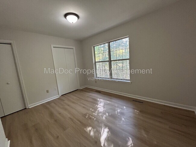 Building Photo - 16134 Clarence Ct