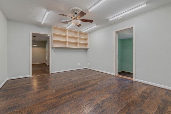Building Photo - 1113 Felder St