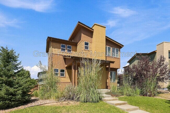 Building Photo - 10229 Southlawn Cir