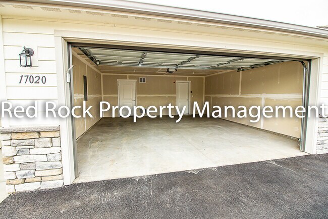 Building Photo - 16917 E Knox Ln